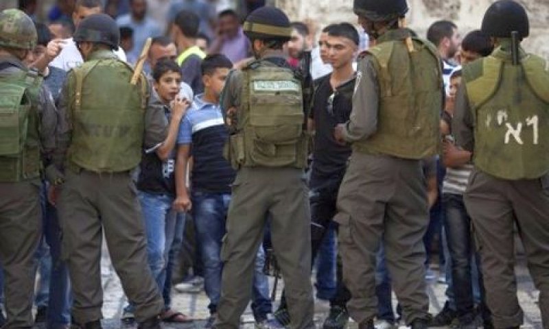 כוחות מג"ב בהר הבית, אתמול [צילום: פלאש 90]
