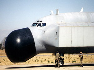 מערכת ההתרעה בחרטום בואינג-767