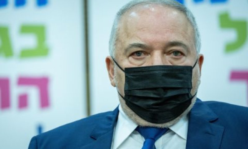 ליברמן. אין מענקים לעסקים [צילום: יונתן זינדל/פלאש 90]