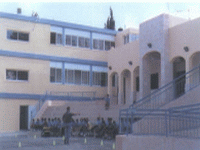 שלשלאות ברזל על השערים