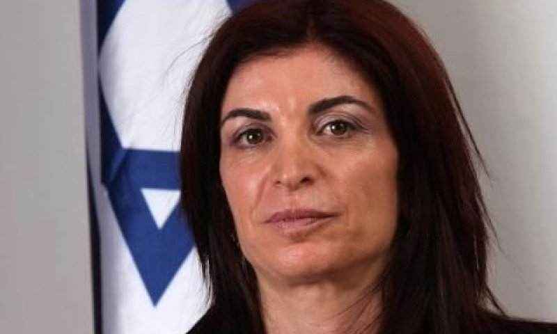 מור-אל. בעולם אוטופי