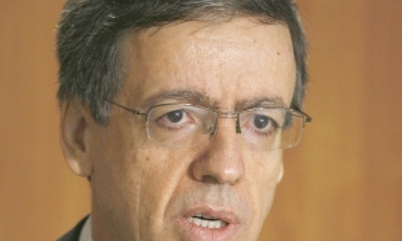 מפגינים חסינים. מזוז [צילום: פלאש 90]