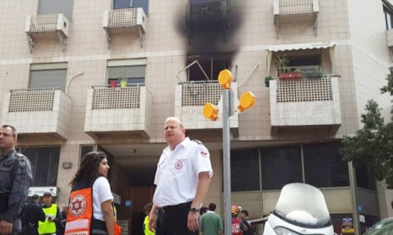 הפצועים פונו לאיכילוב [צילום: נוי ריידל תיעוד מבצעי מד"א]