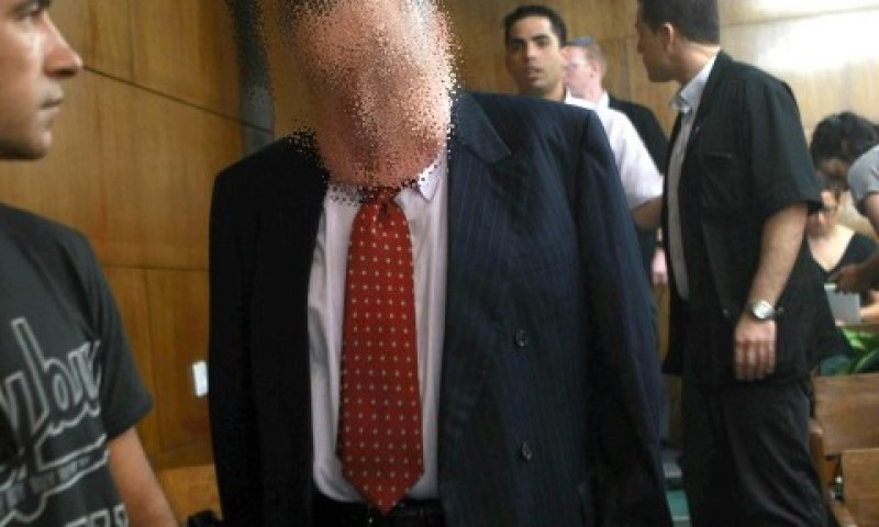 ש"ד. קשה לו למסור מידע על אנשים הקרובים אליו [צילום: פלאש 90]