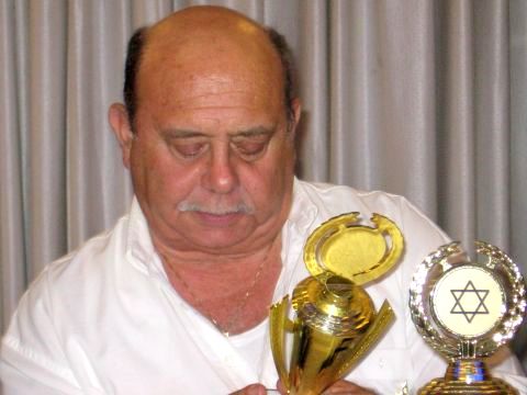שמואל (שמוליק) רוזנבלום. מסר מידע למשטרה בעניין לחיאני