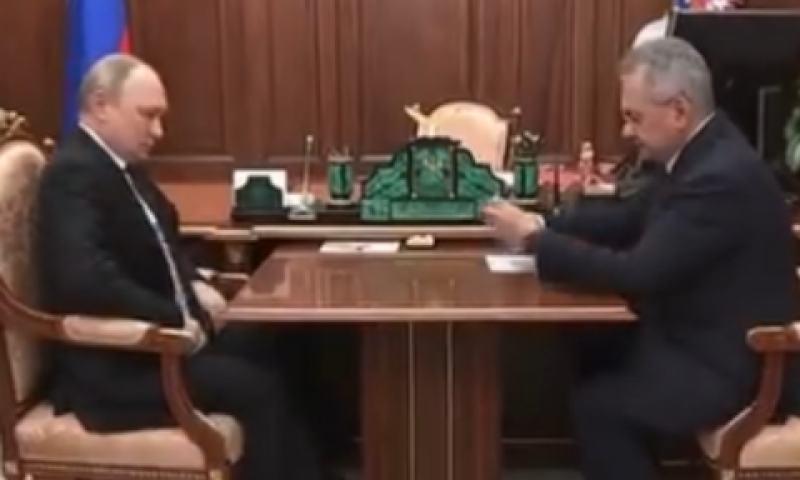 שויגו ופוטין, הבוקר במוסקבה [צילום: מתוך הטלוויזיה הרוסית]