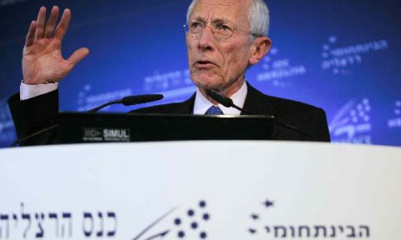 פישר בכנס הרצליה. "אי-ודאות גבוהה" [צילום: פלאש 90]