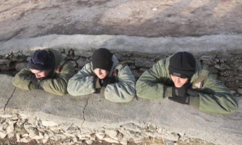 פעם שניה בשבוע שבה מחוללת אנדרטה [צילום: פלאש 90]