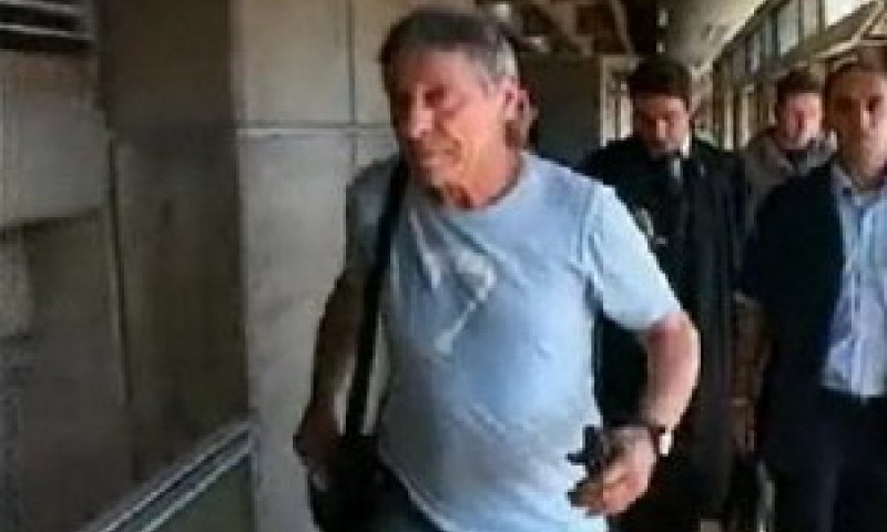 גולדבלט מגיע להקראת גזר הדין [צילום: ערוץ 2]