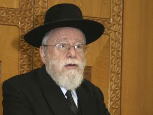 הרב ליאור. לבטל את פסק הבוררות שנתן [צילום: פלאש 90]