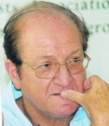 אין מתנגדים. פרופ' מיכאל קורינאלדי