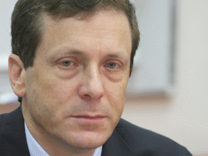 הרצוג, לדחות הדיון בממשלה