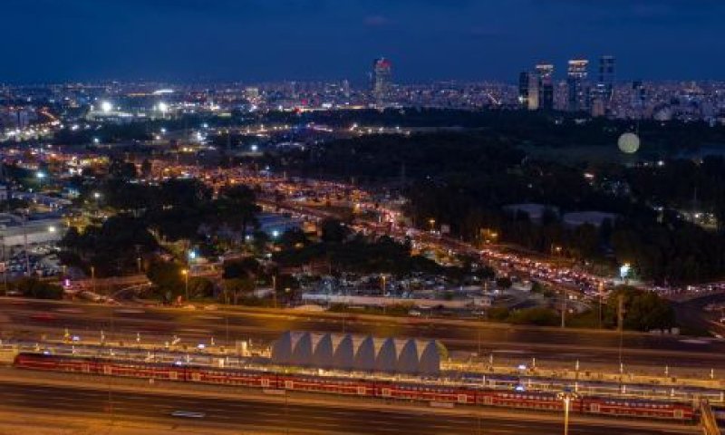 מתשע בערב יחולו השינויים [צילום: CLOUDVIEW צילומי אוויר]