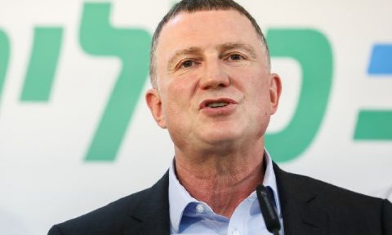 אדלשטיין. הבדיקה על חשבון הכיס הפרטי [צילום: דוד כהן/פלאש 90]