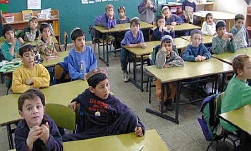 ריבוי תלמידים גורם לבעיות