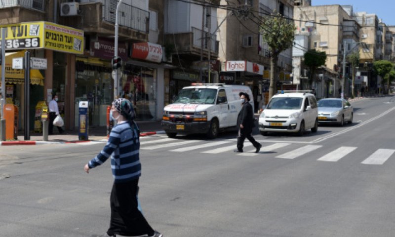 ההסגר בבני ברק [צילום: גילי יערי/פלאש 90]