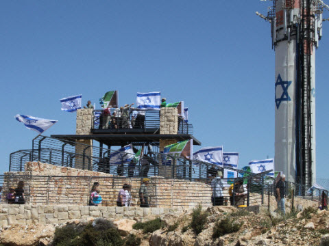 [צילום: גרשון אלינסון]