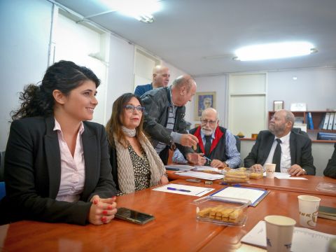 שרון השכל בפתח ישיבת בית הדין של הליכוד [צילום: פלאש 90]