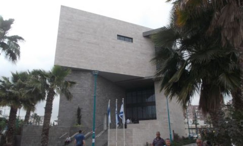 להוזיל הקמת מבני ציבור