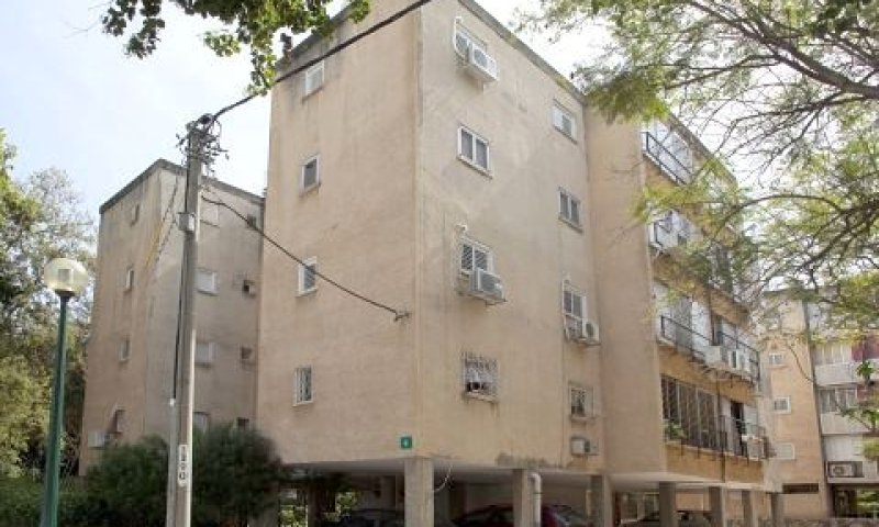 רחוב הארזים 4 בכפר סבא
