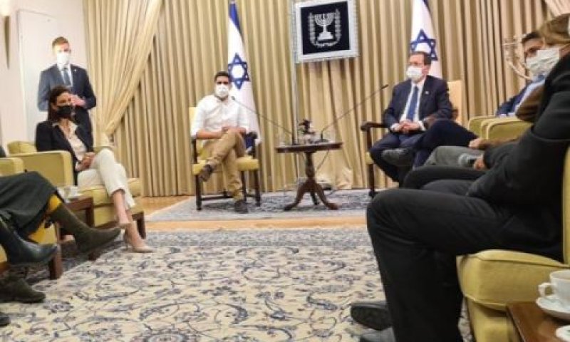 [צילום: דוברות בית הנשיא]