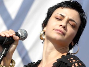 נינט. אנשות ואנשים [צילום: פלאש 90]