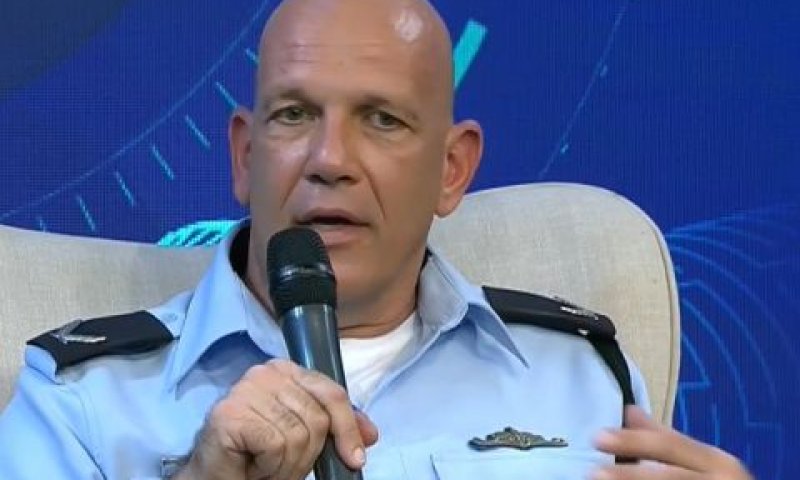 זמיר. צירוף מקרים? [צילום: לשכת עורכי הדין]