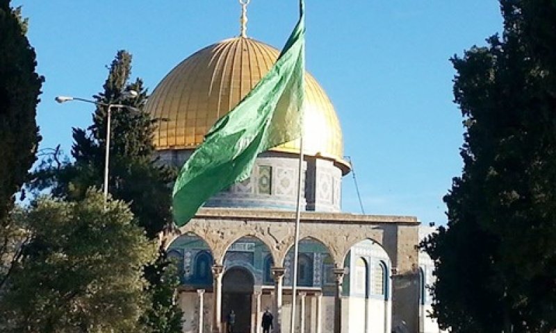 סטטוס קוו. דגלי חמאס בהר הבית
