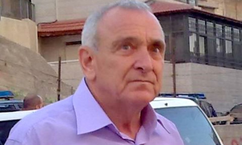 אהרונוביץ'. לא רואה את הסוף