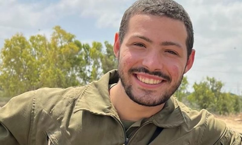 סמ"ר איתי חן ז"ל. הוחזר לקבורה אחרי שנתיים [צילום: דובר צה"ל]