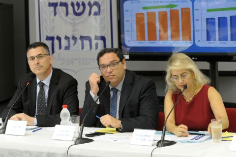 דלית שטאובר, שי פירון וגדעון סער [צילום: מוקי שוורץ]