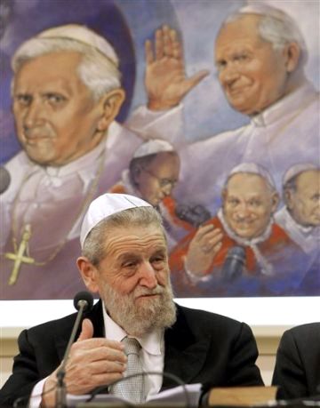 הרב שאר ישוב הכהן בוותיקן [צילום: AP]