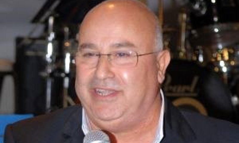 עובד. עשה דין לעצמו [צילום: יח"צ]