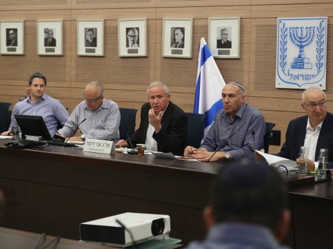 [צילום: יונתן זינדל/פלאש 90]