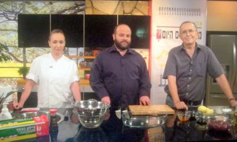 קובי אריאלי בתוכנית החדשה [צילום: ערוץ האוכל]