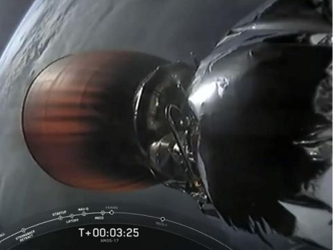 היפרדות הלוויין מהטיל המשגר [צילום: Spacex]