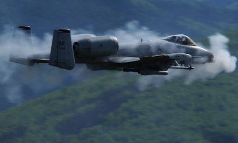 מטוס A-10 ת'נדרבולט II [צילום: ג'ונתן סניידר/חיל האוויר האמריקני]