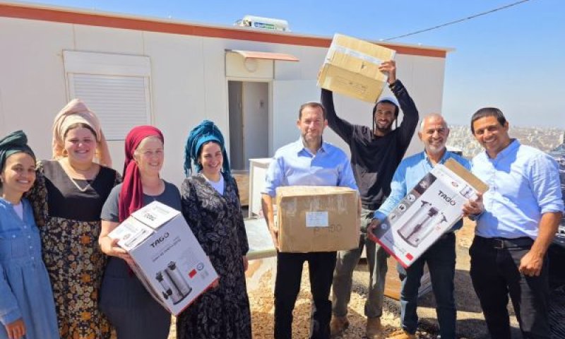 המשפחות הראשונות נכנסו למגורונים [צילום: רועי חדי]