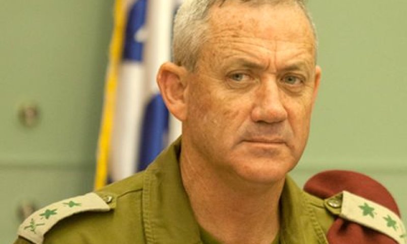 גנץ. גיבוי מלא לאלוף ניצן אלון [צילום: פלאש 90]