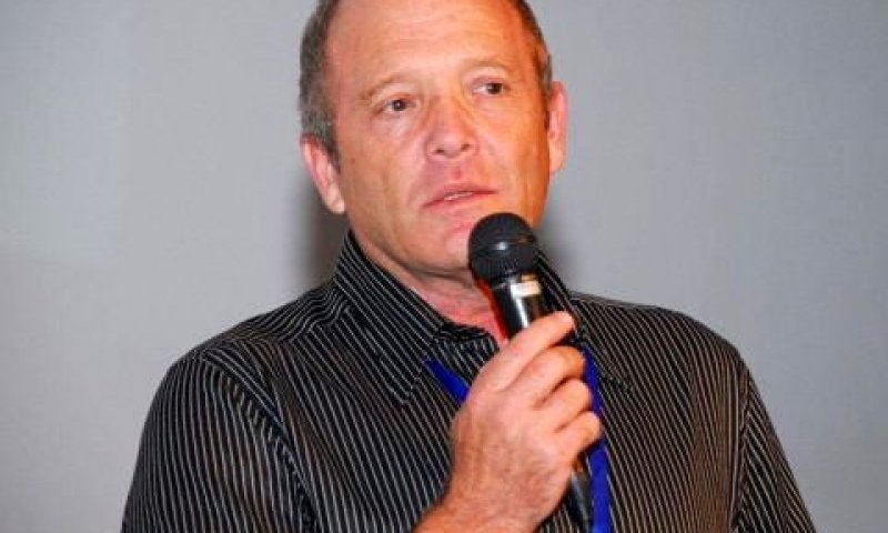 שני. להחזיר את ההיטל [צילום: אולפני העיר]