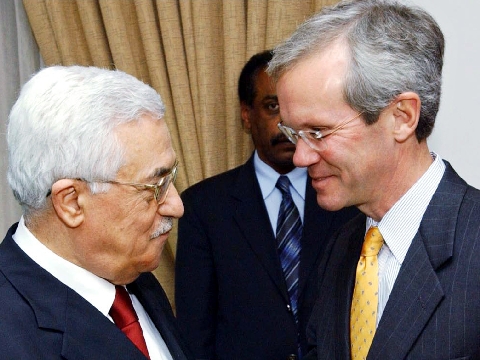 אבו מאזן ווולש [AP]