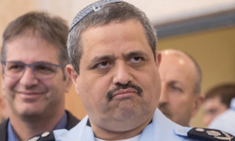 אלשיך. "מחזק את התיק" [צילום: מרים אלסטר, פלאש 90]