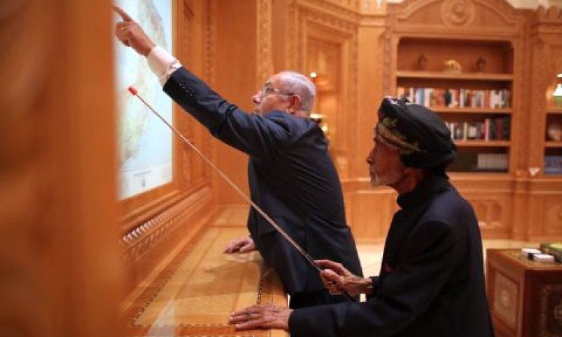 רה"מ בנימין נתניהו והסולטן קאבוס בן סעיד