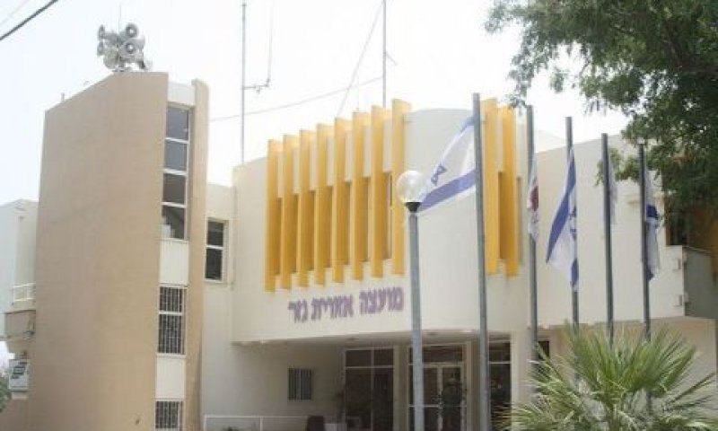 הוציאה שומות
