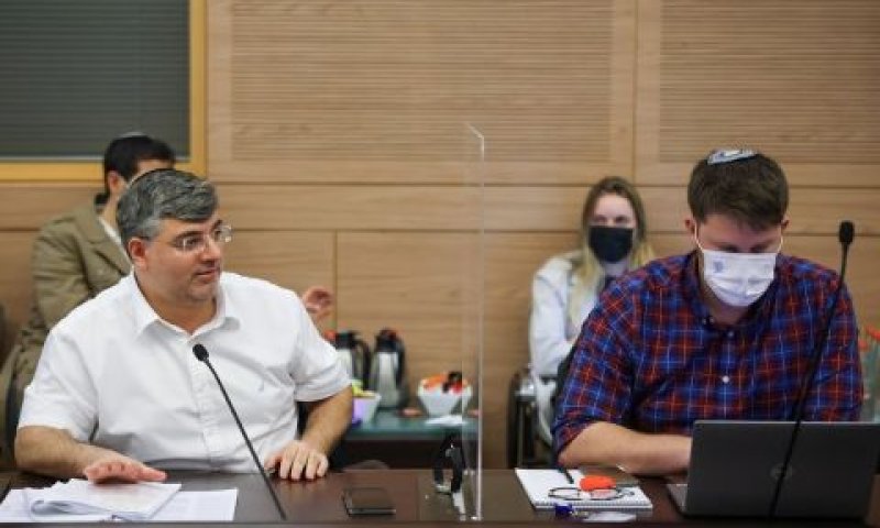 נציגי משרד הפנים בדיון הוועדה [צילום: דוברות הכנסת]