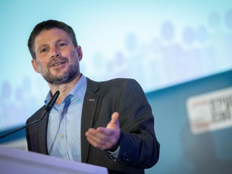 סמוטריץ'. ביקורת מימין [צילום: יונתן זינדל, פלאש 90]