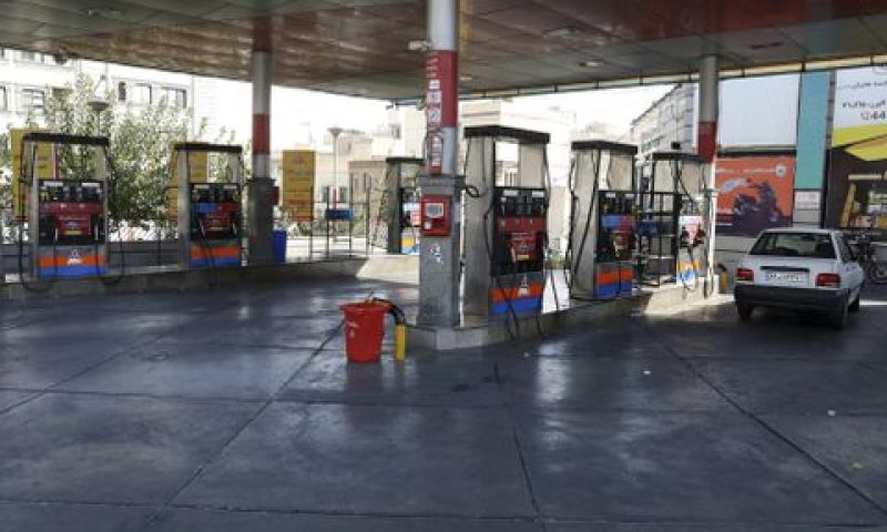 הקצבה בתחנות הדלק [צילום: ואחיד סלמי/AP]