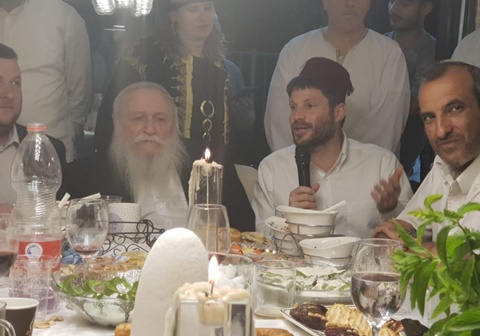 ח"כ בצלאל סמוטריץ', הרב חיים דרוקמן, יו"ר מועצת יש"ע חננאל דורני וראש מועצת שומרון יוסי דגן במימונה של מרכז ישיבות בני עקיבא