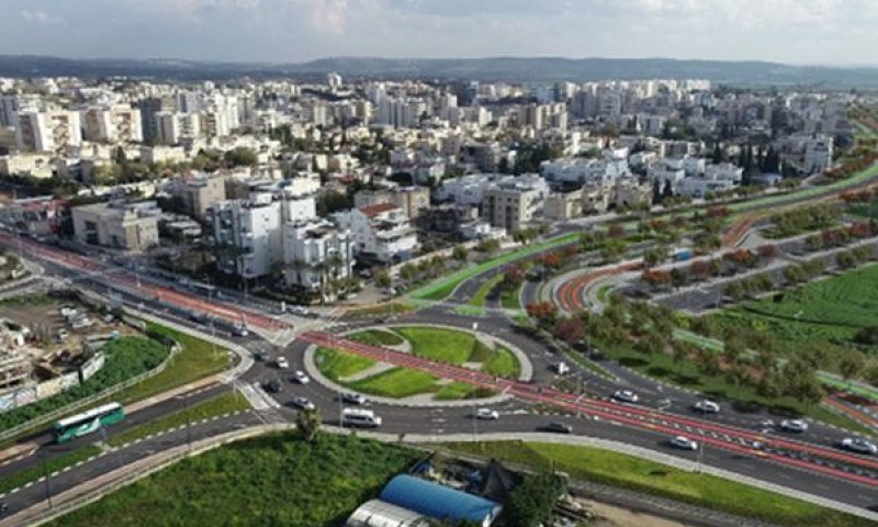 העוקף המזרחי יוצא לדרך. הדמיית מטרונית קריית אתא [צילום: דמיטרי וינגולץ]