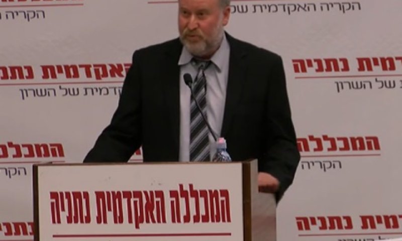 מנדלבליט. ישיבות מדי שבוע [צילום: מן הטלוויזיה]